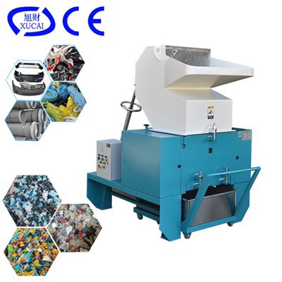 Zmogljiv drobilec plastike